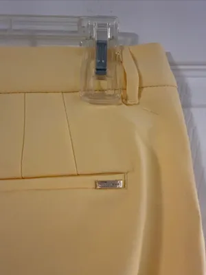 White House | Black Market Sunny Yellow Cropped Dress Pants size 2P brand new inseam 24” waist 28” thumbnail 5