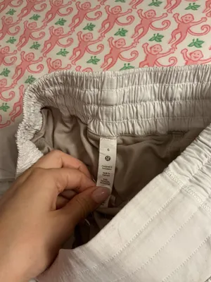 Lululemon Hotty Hot Shorts 4”  thumbnail 2