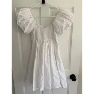 Abercrombie & Fitch White Puff Sleeve Smocked Mini Dress XS‎ thumbnail 2