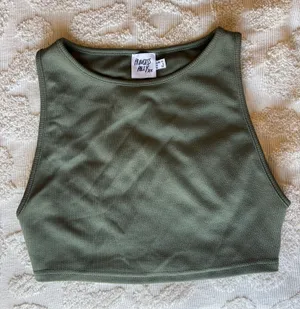 Princess Polly Crop Top Green thumbnail 1