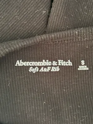 Abercrombie & Fitch Black Ribbed Cropped Snap Henley Tank thumbnail 4
