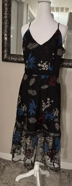 Stunning JACK by BB Dakota Embroidered Floral Black Sheer Overlay Dress size 10 thumbnail 1