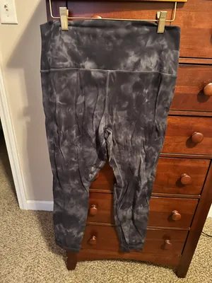 Lululemon Leggings thumbnail 1