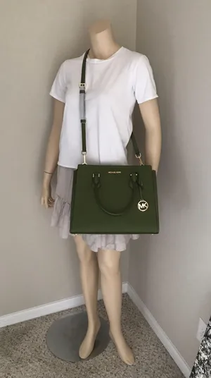 Michael Kors Purse thumbnail 9