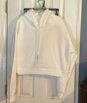 White XL Sweatshirt new no tags. It’s great addition to your fall wardrobe thumbnail 1