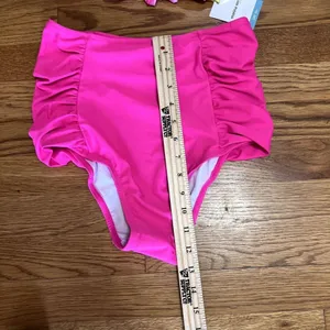 NWT Marina West Swim Sanibel Crop Swim Top and Ruched Bottoms Set in Pink‎ Small thumbnail 5