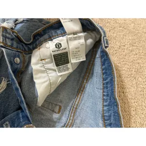 Levi's jean shorts thumbnail 2