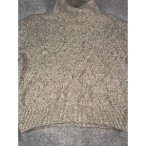 broadway 33 pearl embellished sweater wool blend Medium Turtle Neck thumbnail 3