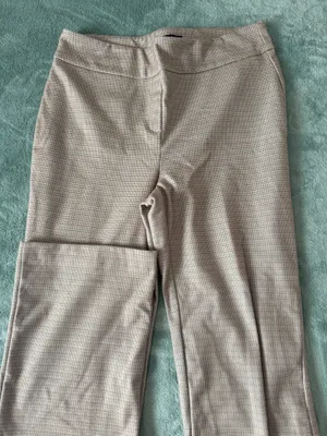 Jones & Co Brown Pants thumbnail 1