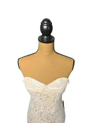 Superdown Kendall Lace Mini Dress L White Cream Strapless Eyelash Lace Bodycon thumbnail 4