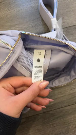 Lululemon Bag Everywhere Belt thumbnail 3