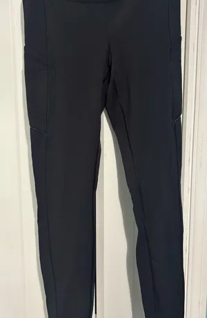 Women’s Black Lululemon Leggings thumbnail 1