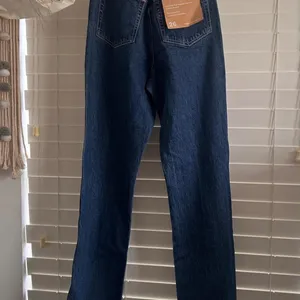 Reformation Pamela Ultra High Rise Straight Leg Jeans Wallis Wash Size 26 NWT thumbnail 5