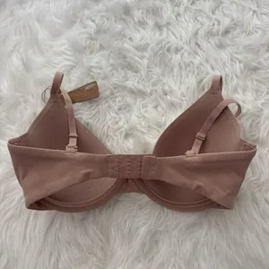 Skims Fits Everybody Scoop Plunge Bra Mica 32DD thumbnail 4
