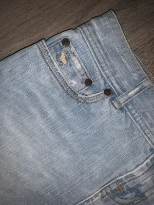 Abercrombie Y2K Mini Denim Skirt thumbnail 3