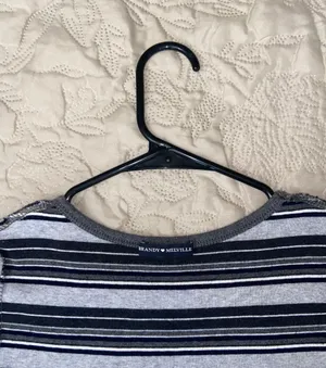 T-shirt thumbnail 2