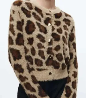 Zara Animal Jacquard Knit Cardigan Leopard Print Round Neck Size Small thumbnail 1