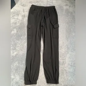 Vuori Black Cargo joggers sweatpants thumbnail 7