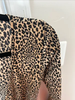 H&M leopard wrap mini dress. S-M thumbnail 2