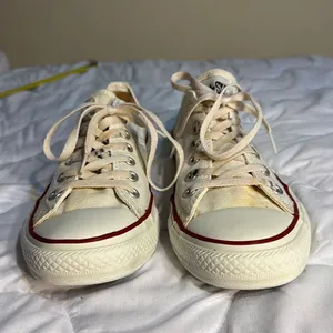 Converse All Star Low Top White Sneakers Men’s 8, Women’s 10 thumbnail 2