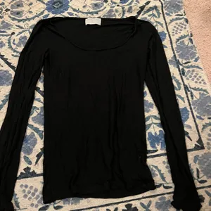 Mordern Citizen small black blouse‎ thumbnail 1