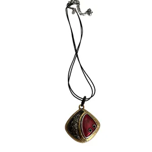 Chico's Abstract Geometric 90s Enamel Pendant Necklace Y2K Boho Leather Strap thumbnail 2