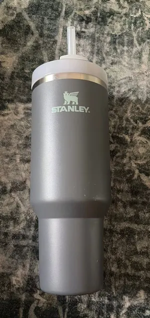 Stanley cup Gray thumbnail 1