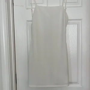 Urban Outfitters White Bodycon Mini Dress Adjustable Strap Hidden Zip NWOT thumbnail 3