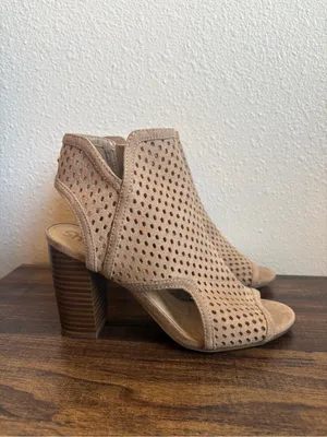 Circus by Sam Edelman Emerson Peep Toe Heels thumbnail 2