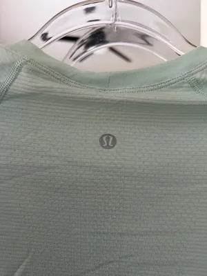 Lululemon Long Sleeve Shirt thumbnail 2