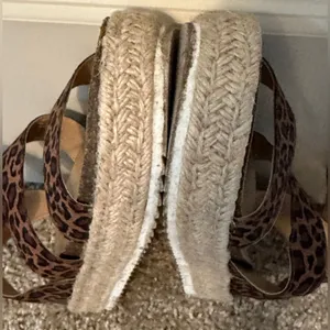 Time & Tru Walmart Leopard Platform Espadrilles Sandals Women's Size 7 thumbnail 4