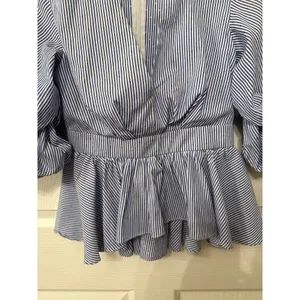DO+BE Blue/White Boutique Pinstripe Ruffled Sleeve Plunge Top, S thumbnail 5
