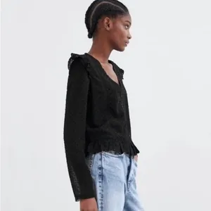 Zara Black Long Sleeve Ruffled Blouse thumbnail 5
