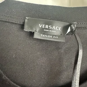 Versace‎ Taylor Fit Logo T Shirt- NWT thumbnail 5