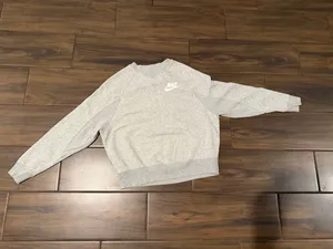 Light Grey Nike Sweatshirt thumbnail 4