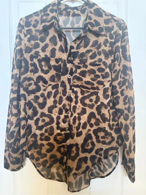 Leopard Print Button thumbnail 1