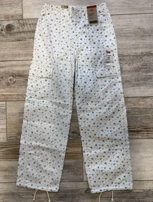 Levi’s Floral 94’ Baggy Cargo Pants thumbnail 1