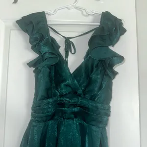 Altar’d State Small Tracey Green Satin Ruffle Sleeve Holiday Cocktail Dress thumbnail 4