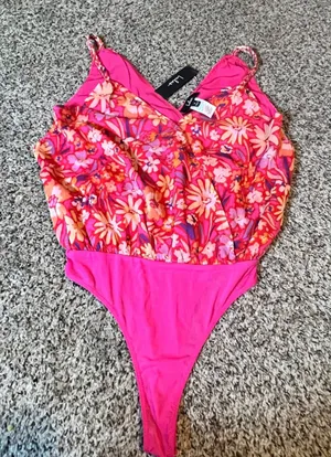 Lulus Pink Floral Surplice Bodysuit Braided Straps Small NWT Summer‎ Tropical thumbnail 1