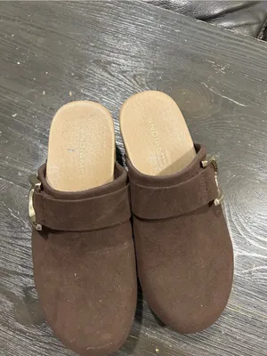 Andiamo Women's Brown Suede Mule with Decorative Buckle 6.5 wide thumbnail 4