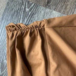 SKIMS Tan Swim Skirt with Asymmetrical Design M thumbnail 3