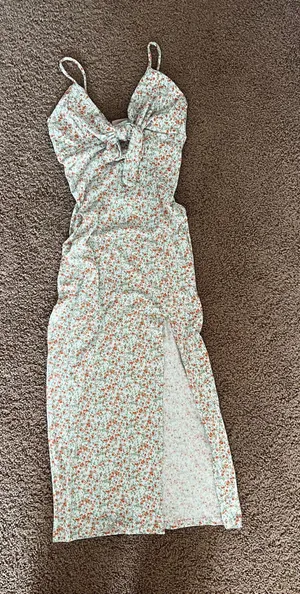 Floral Bodycon Dress Green Size M thumbnail 1