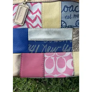 VTG Y2K Coach Patchwork Signature Shoulder Purse Tote Bag Handbag Multicolor thumbnail 6