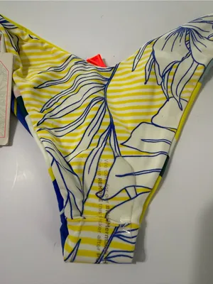 Maaji swim‎ bikini bottoms reversible new size small NWT cheeky style beachwear thumbnail 9