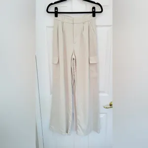 Hollister Co. Ultra High Rise Wide Leg Cargo Trouser – Ivory/Cream – XS thumbnail 4