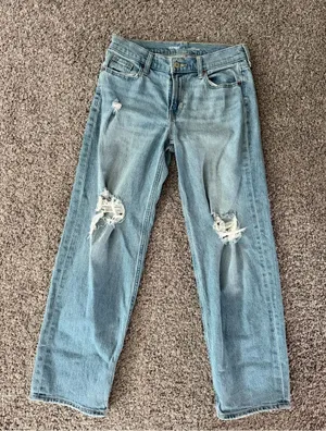 Old Navy Light Blue Distressed Boyfriend Jeans thumbnail 1