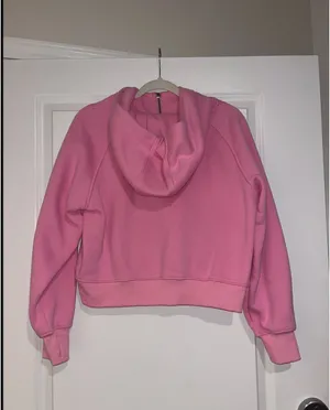 Amazon Pink sweatshirt thumbnail 3