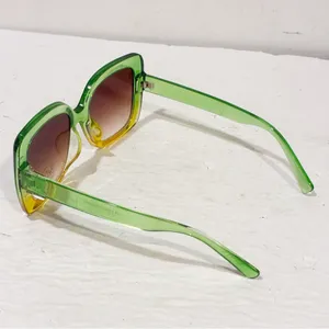 Bob‎ Mackie Green Oversized Translucent UV Protection Sunglasses NEW thumbnail 3