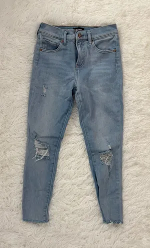 EXPRESS Women Skinny Mid Rise Jeans Distressed Size 2/S Blue Denim 27x23 Crop⁠ thumbnail 1