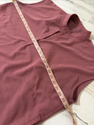 Figs Sleeveless Scrub Top - Mauve Size XL thumbnail 8